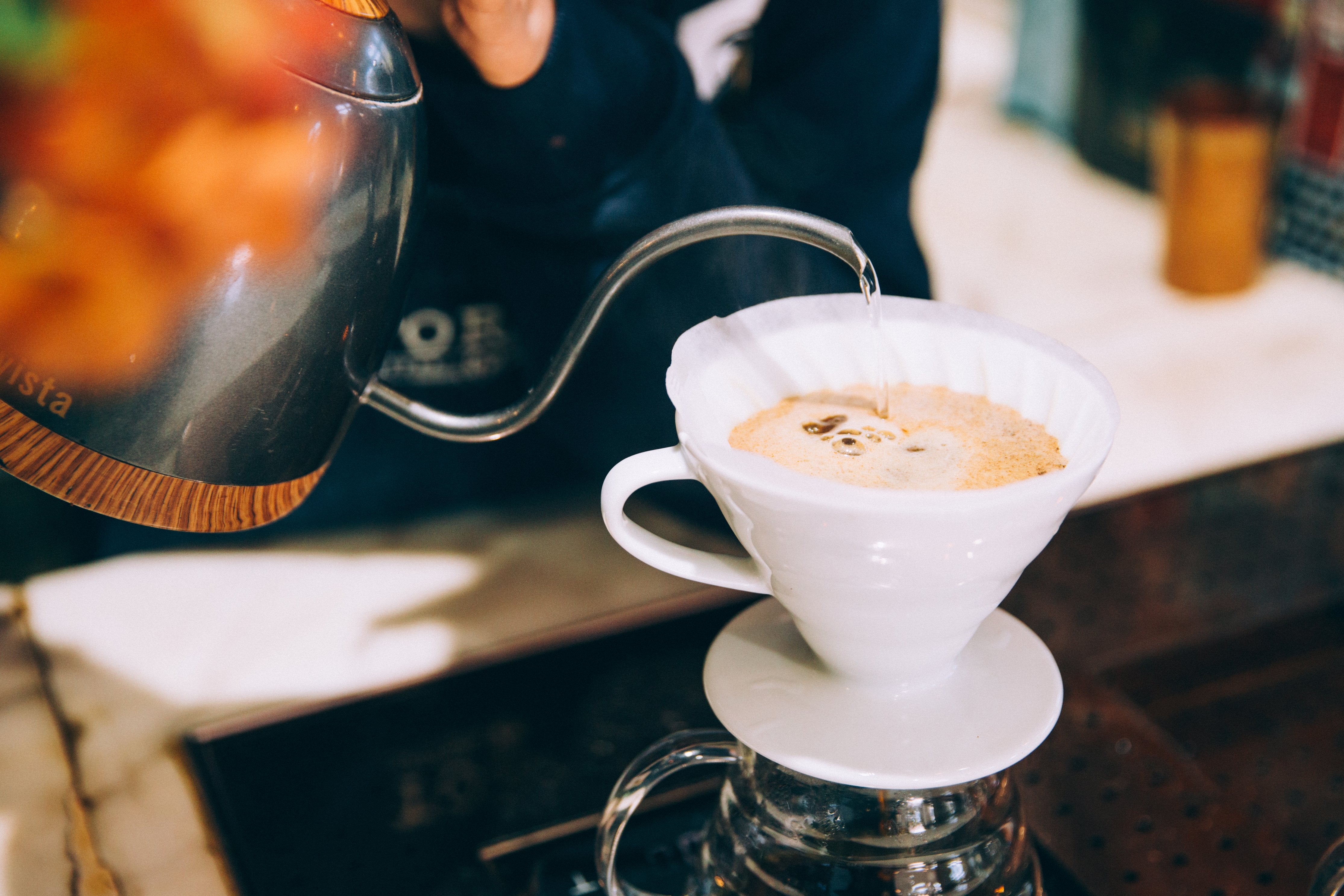 Pour Over vs Drip Coffee: What's the Difference